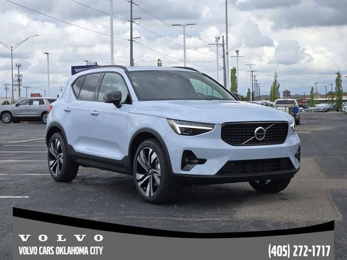 New 2026 Volvo XC40 B5 Ultra w/ Protection Package Premier AWD/4WD image 2