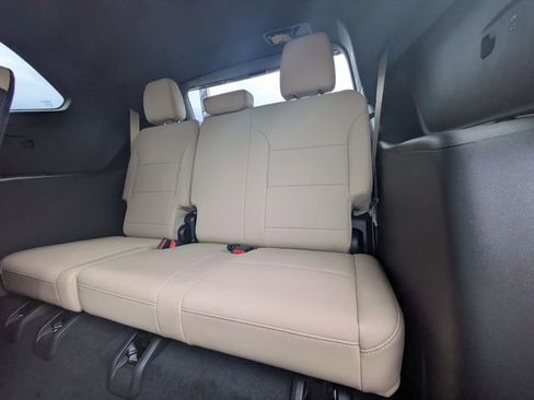 New 2026 Buick Enclave Preferred w/ Power Package image 18