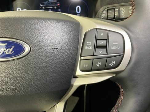 New 2025 Ford Explorer Active w/ Active Comfort Package image 26