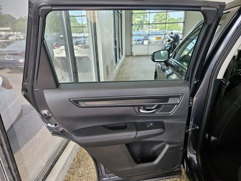 Used 2024 Honda CR-V LX image 16