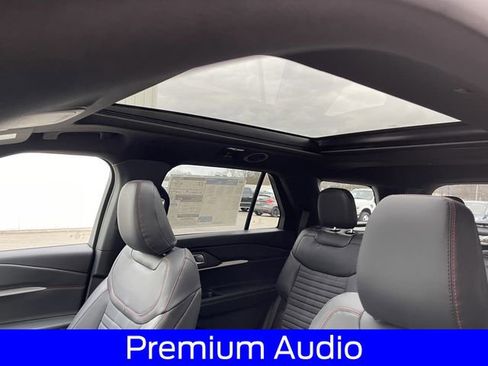 New 2026 Ford Explorer ST-Line w/ ST-Line Street Pack AWD/4WD image 18
