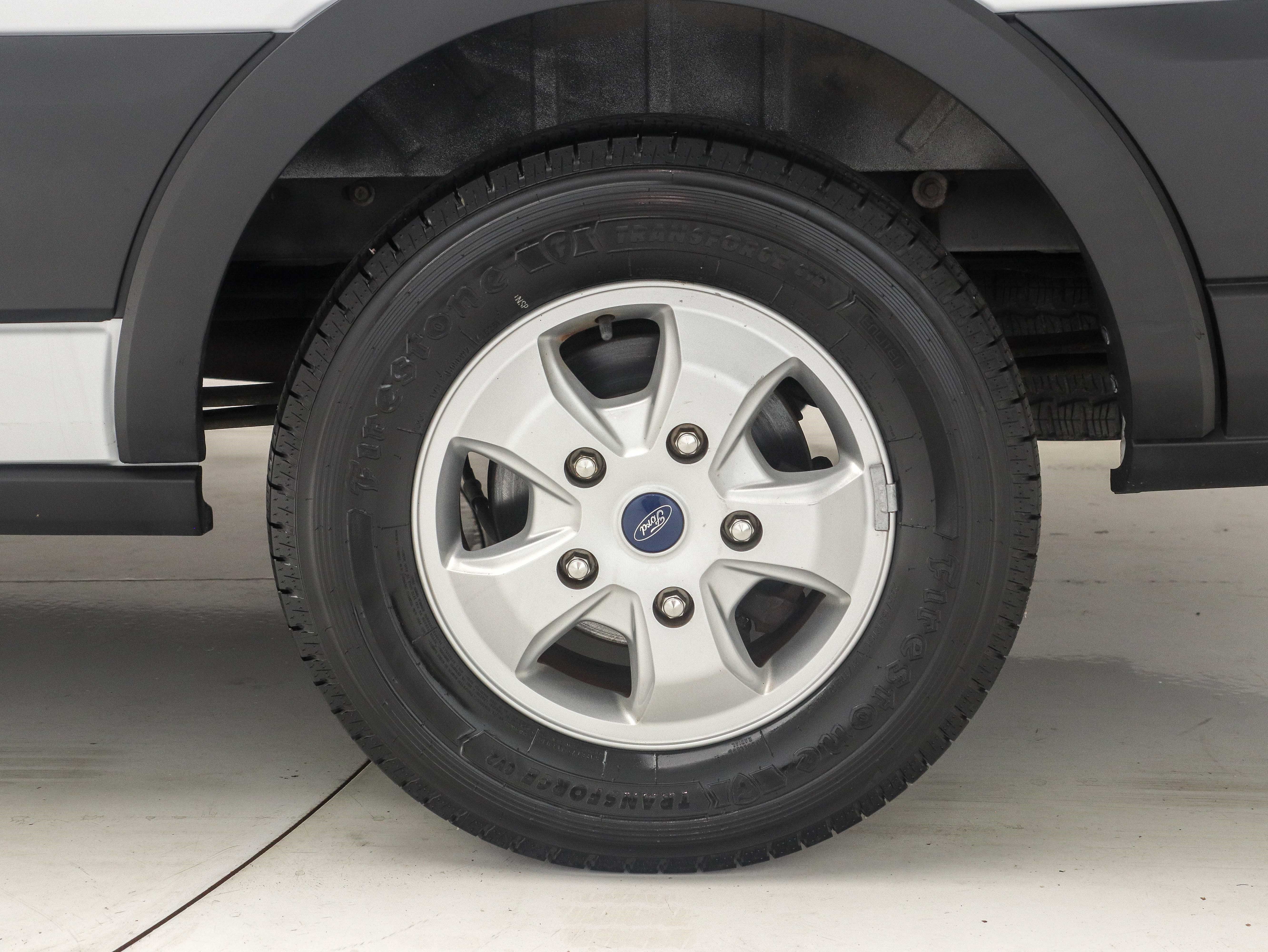 Used 2019 Ford Transit 350 XLT RWD image 30