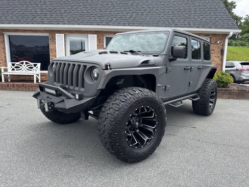 Used 2021 Jeep Wrangler Unlimited Sport AWD/4WD image 3