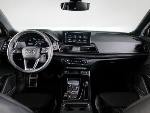 Used 2023 Audi SQ5 Premium Plus w/ Premium Plus Package image 8