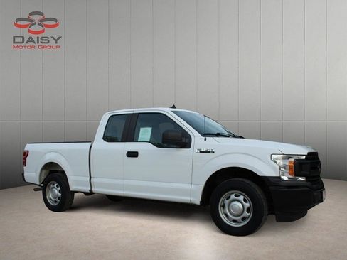 Used 2020 Ford F150 XL w/ Equipment Group 101A Mid RWD image 3
