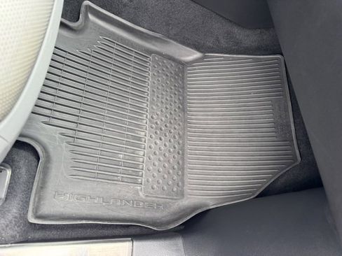 Used 2022 Toyota Highlander Platinum image 40