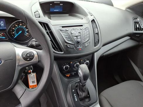 Used 2015 Ford Escape S image 32