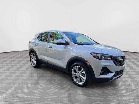 Certified 2023 Buick Encore GX Preferred FWD image 2