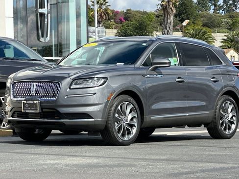 Certified 2022 Lincoln Nautilus Reserve w/ Luxury Package image 7