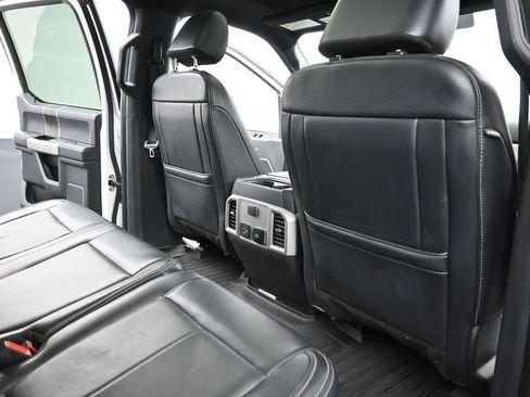 Certified 2022 Ford F250 Lariat w/ Lariat Ultimate Package image 10