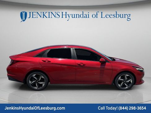 Certified 2023 Hyundai Elantra SEL w/ Convenience Package FWD image 4