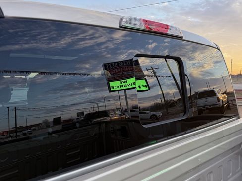 Used 2017 Ford F150 Lariat image 14