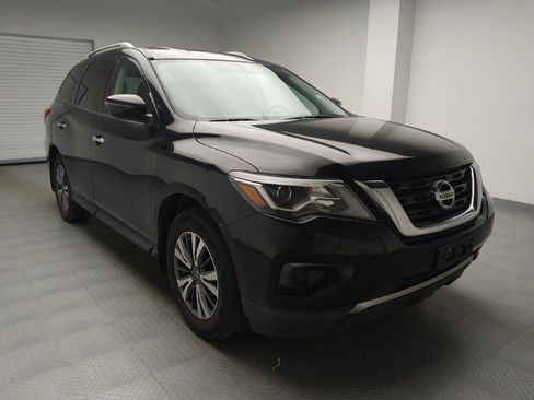 Used 2017 Nissan Pathfinder S AWD/4WD image 13