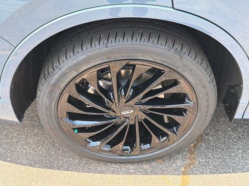 New 2026 Lincoln Aviator Reserve AWD/4WD image 17