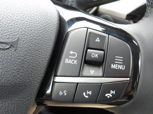 Certified 2022 Ford Escape SE w/ Cold Weather Package image 19