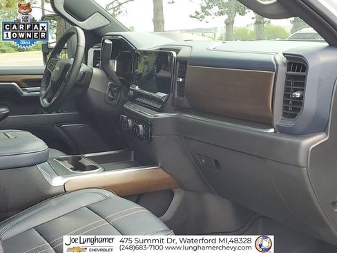 Certified 2024 Chevrolet Silverado 2500 High Country w/ High Country Premium Package AWD/4WD image 31