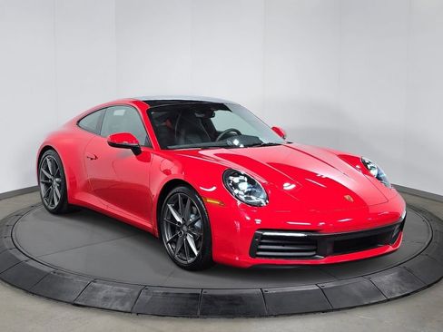 Certified 2024 Porsche 911 Carrera RWD image 9