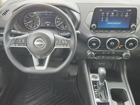 Used 2025 Nissan Sentra SV FWD image 24