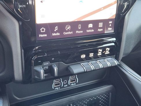 New 2026 RAM 2500 Laramie w/ Night Edition image 14