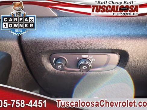 Used 2023 Chevrolet Traverse LT FWD image 41
