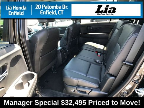 Certified 2022 Honda Pilot Special Edition image 11