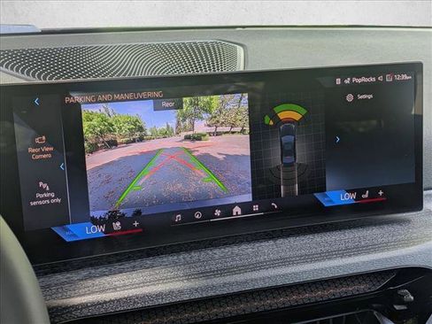 Used 2025 BMW 330i Sedan image 18