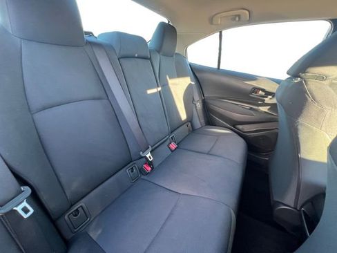 Certified 2022 Toyota Corolla LE image 21