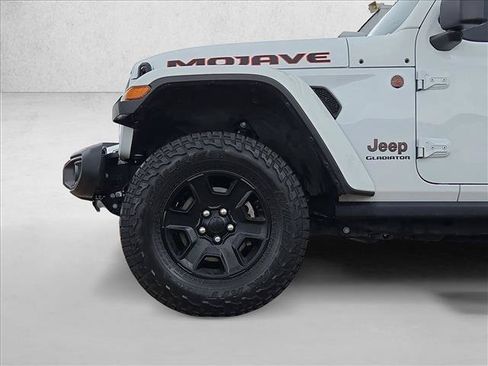 Used 2022 Jeep Gladiator Mojave AWD/4WD image 20