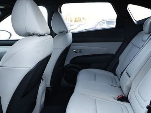 New 2026 Hyundai Tucson Limited image 9