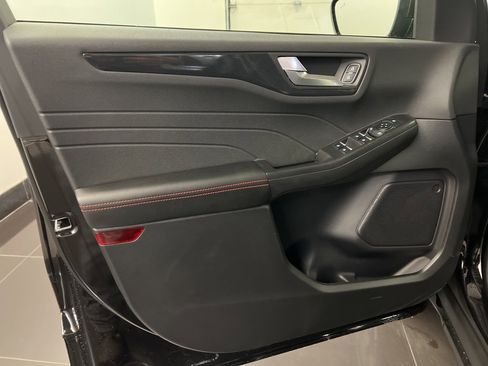 New 2026 Ford Escape ST-Line w/ Tech Pack #1 image 27