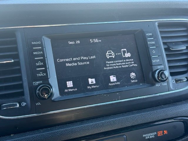 Used 2019 Kia Sedona L FWD image 4