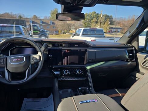 New 2026 GMC Sierra 2500 AT4 image 11