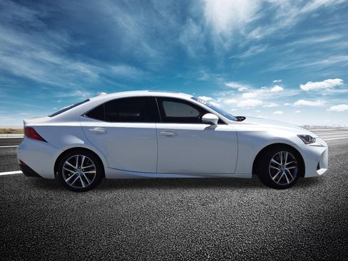 Used 2020 Lexus IS 300 w/ Navigation Package RWD image 21