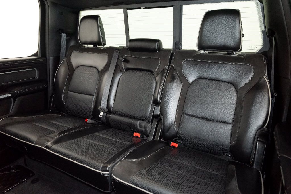 Used 2024 RAM 1500 Laramie AWD/4WD image 22