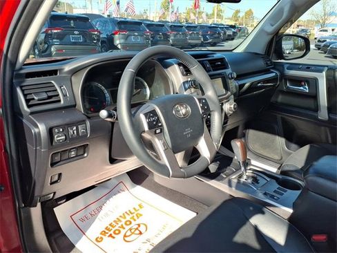 Used 2017 Toyota 4Runner Limited image 13