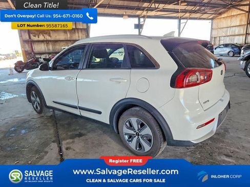 Used 2018 Kia Niro LX FWD image 3
