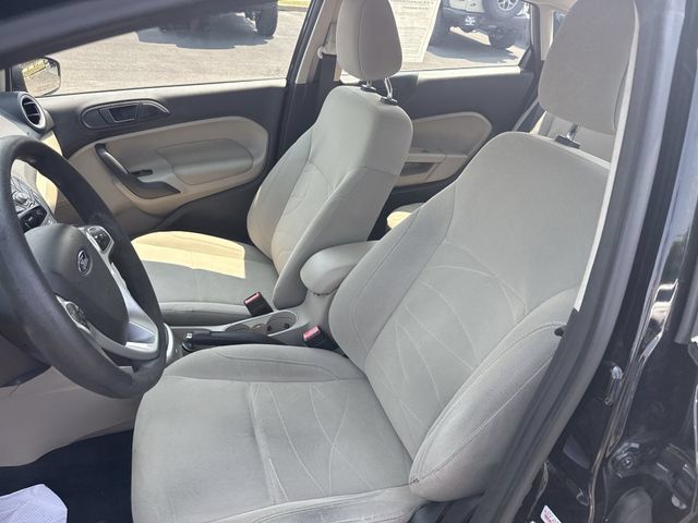 Used 2017 Ford Fiesta SE FWD image 15