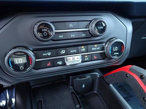 New 2026 Ford Bronco Heritage Edition AWD/4WD image 23