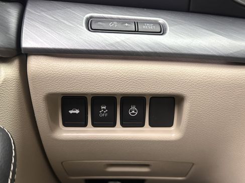 Used 2016 Nissan Maxima 3.5 SL FWD image 22