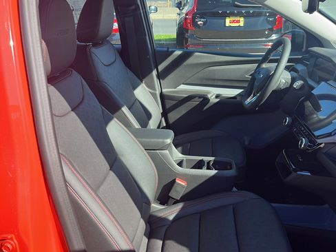 New 2027 Chevrolet Bolt RS w/ Technology Package FWD image 13