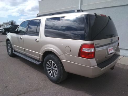 Used 2017 Ford Expedition EL XLT AWD/4WD image 7