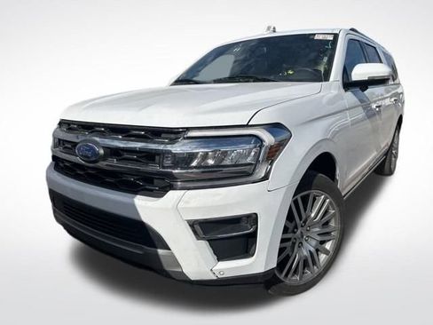 Used 2023 Ford Expedition Max Limited image 5