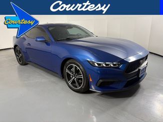 Used 2024 Ford Mustang Coupe video 1