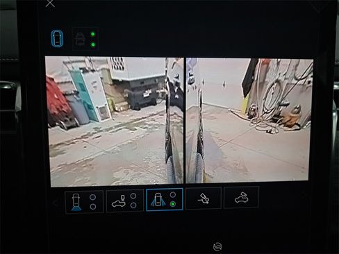 New 2025 GMC Sierra EV Denali image 26