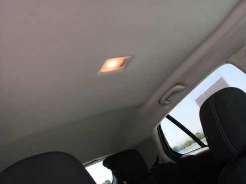 Used 2016 Chevrolet Trax LT FWD image 19