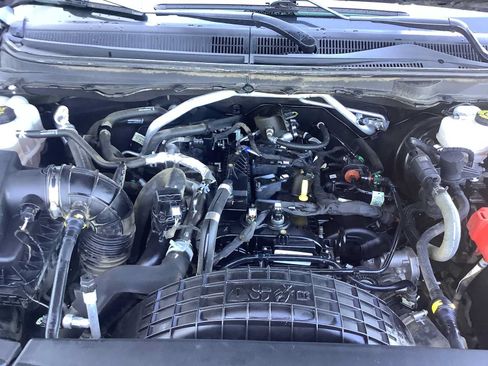 Used 2022 Ford Ranger Lariat w/ Equipment Group 501A High AWD/4WD image 9