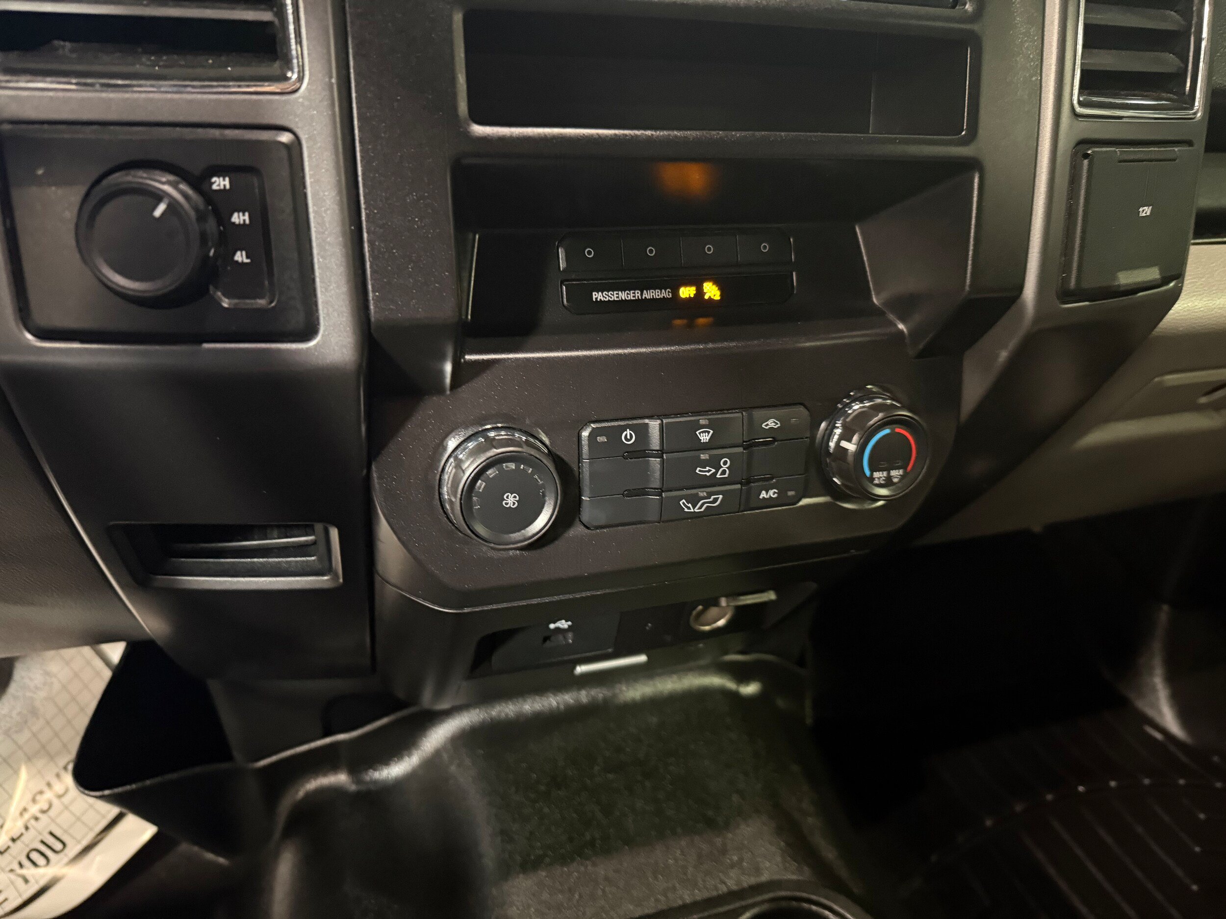 Used 2017 Ford F150 XLT AWD/4WD image 47