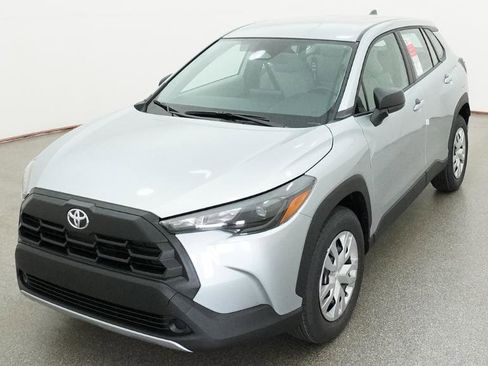 New 2026 Toyota Corolla Cross L FWD image 3