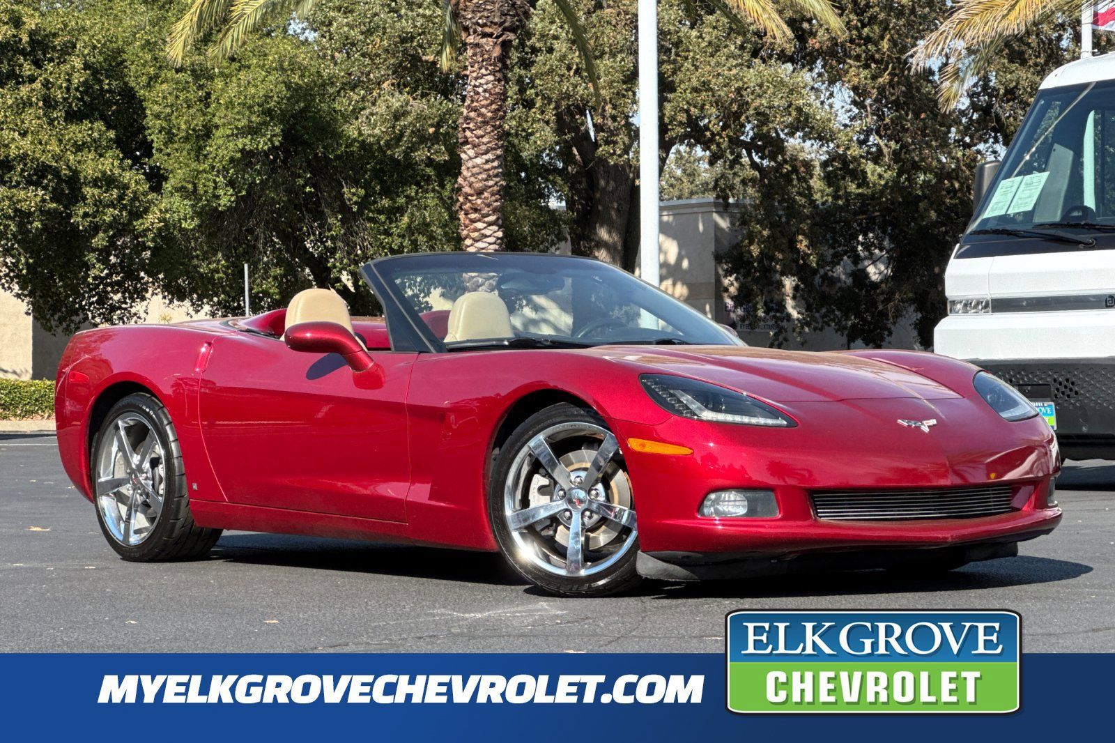 Used 2008 Chevrolet Corvette Convertible w/ Preferred Equipment Group RWD image 1