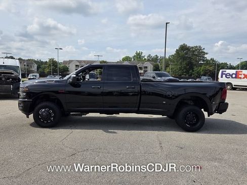 New 2026 RAM 3500 Big Horn AWD/4WD image 4